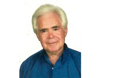 Morreu o poeta Ferradeira de Brito, natural do concelho de Faro