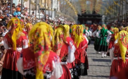 Covid-19: Festas e romarias populares continuam proibidas este verão - Governo