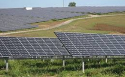 Governo dá luz verde a seis centrais fotovoltaicas no Alentejo e no Algarve