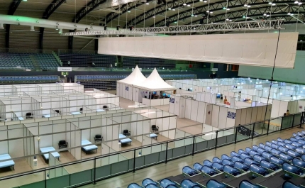 Hospital de campanha do Portimão Arena foi desativado, mas continua pronto a operar