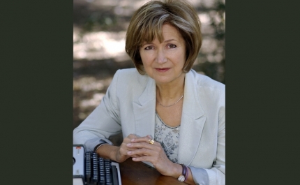 LÍDIA JORGE APRESENTA «ESTUÁRIO» EM LOULÉ