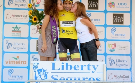 Edgar Pinto vence etapa e Delio veste-se de amarelo |  37.º GP Internacional de Ciclismo de Torres Vedras