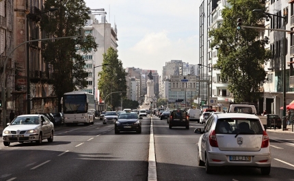 Bancos emprestam mais de cinco milhões de euros por dia para a compra de carro