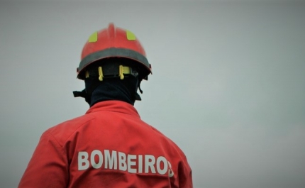 REPORTAGEM: População contesta atuação dos bombeiros no incêndio de Castro Marim mas Proteção Civil defende plano