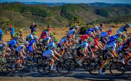 Lagos recebe a chegada da 1ª etapa da Volta ao Algarve em Bicicleta