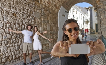 DORMIDAS DE PORTUGUESES SEGUEM EM ALTA NO ALGARVE