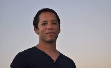 LIVROS ABERTOS COM ITAMAR VIEIRA JUNIOR: APRESENTAÇÃO DE «TORTO ARADO», PRÉMIO LEYA 2018, EM LOULÉ