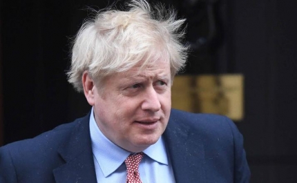 Boris Johnson regressa ao trabalho segunda-feira depois de superar doença
