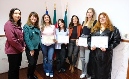 ENSINO SUPERIOR: JOVENS BOLSEIROS SÃO-BRASENSES PARTILHAM PERCURSOS E SONHOS