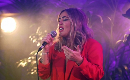 Dança, teatro e música de Gisela João abrem 2022 no Teatro das Figuras de Faro