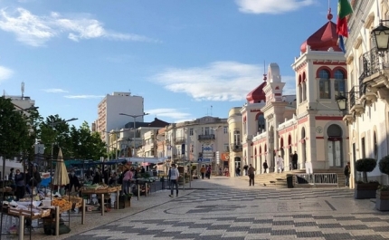 MUNÍCIPIO DE LOULÉ INVESTE 11,5 MILHÕES DE EUROS PARA GERIR A CRISE SOCIAL E ECONÓMICA CAUSADA PELA PANDEMIA