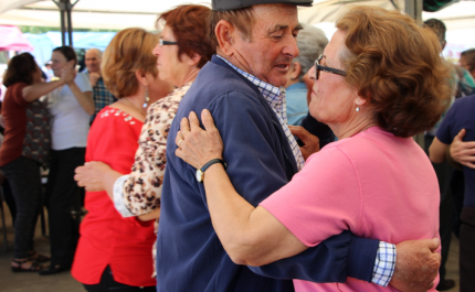 «Baila Coração ao Som do Acordeão» dá música às povoações de Castro Marim