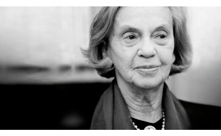 BIBLIOTECA MUNICIPAL DE LOULÉ HOMENAGEIA A SUA PATRONA