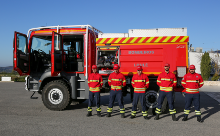 MUNICÍPIO DE LOULÉ REFORÇA CORPO DE BOMBEIROS