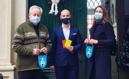 NAFAM entrega brinquedos ao Refúgio Aboim Ascenção