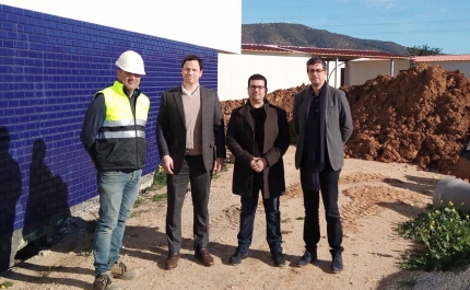 Alexandre Pereira acompanha de perto as obras do novo Centro de Recolha Animal de Olhão 