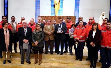 «LUZ DA PAZ» RECEBIDA POR CERCA DE MEIO MILHAR DE PESSOAS