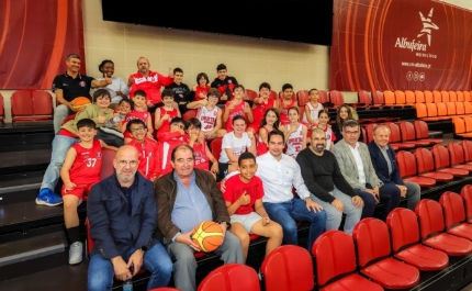 «BANCADA ALBUFEIRA» ABRE PAVILHÃO MUNICIPAL ÀS GRANDES COMPETIÇÕES INTERNACIONAIS