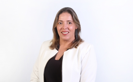 Carla Gomes candidata CDU à Assembleia Municipal de Loulé