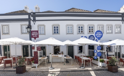  O Zé do Mar e o Marino dão as boas-vindas a todos os Motards que este fim de semana rumam a Faro para a Concentração