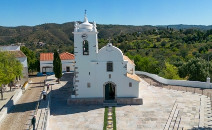 «PASSEIOS DE PRIMAVERA» PROPÕE VISITA TEMÁTICA À IGREJA DE QUERENÇA