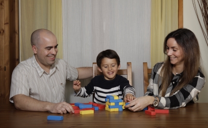 AKI LANÇA JOGO TRADICIONAL «FAÇA VOCÊ MESMO» PARA CRIANÇAS