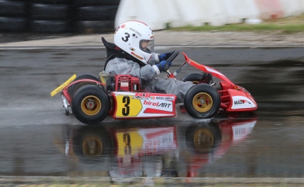 Mateus Cabrelli reforça liderança no Campeonato Nacional de Karting