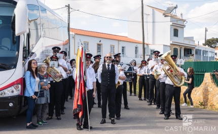 Abertura da Rede de Abastecimento de Água em Pisa Barro durante as comemorações do 25 de Abril