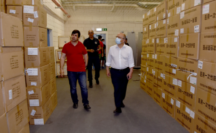 MUNICÍPIOS ALGARVIOS ENTREGAM VENTILADORES E EQUIPAMENTO MÉDICO AO CENTRO HOSPITALAR UNIVERSITÁRIO DO ALGARVE