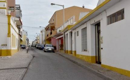 AUTARQUIA PROSSEGUE COM INVESTIMENTOS NA REDE VIÁRIA EM LOULÉ E QUARTEIRA