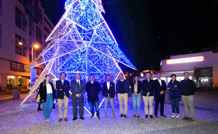 Toy e Wilson Honrado na Passagem de Ano e menos horas de iluminação no Natal em Faro
