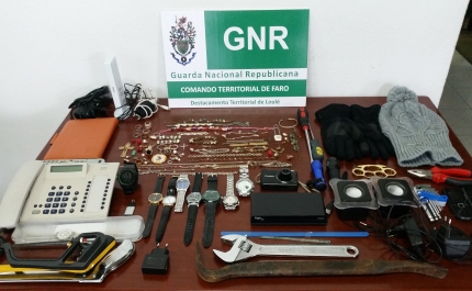 Homem  de 33 anos constituido arguido por furto 