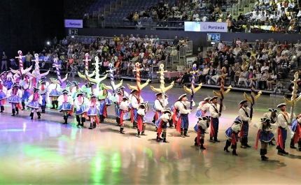 Primeiros desfiles das Marchas Populares vão encher de ritmo e  alegria o Portimão Arena