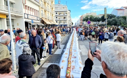 Bolo-Rei gigante volta a ser confecionado em Vila Real de Santo António