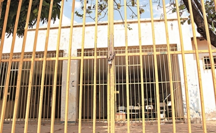 Função Pública: Serviços fechados ou em mínimos obrigatórios no Algarve