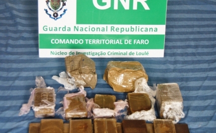 GNR apreende 12.000 doses de haxixe em Quarteira