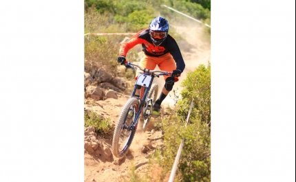 Vasco Bica impõe-se em Porto de Mós