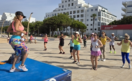 QUARTEIRA | Zumba Sunrise com Sónia Melo anima o Largo da Gaivota com participação de instrutores convidados
