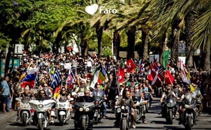 Milhares de «motards» despedem-se de Faro em tradicional desfile pela cidade