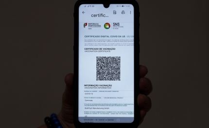 Covid-19: Certificados de vacinação já integram doses de reforço e validade passa a 9 meses