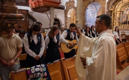 Missa de abertura do ano académico da Universidade do Algarve exortou participantes a serem «sinal do amor de Deus»