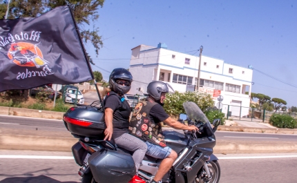 Motards assinalam 40 anos do Moto Clube de Faro com desfile