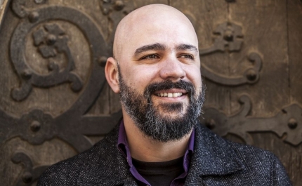 Encontro com o escritor e ilustrador Afonso Cruz na Biblioteca Municipal de Olhão