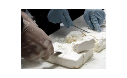 FARO: PJ deteve correio de droga no aeroporto