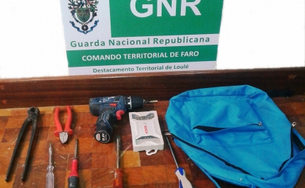 GNR de Almancil detém dois cidadãos por furto de metais não preciosos