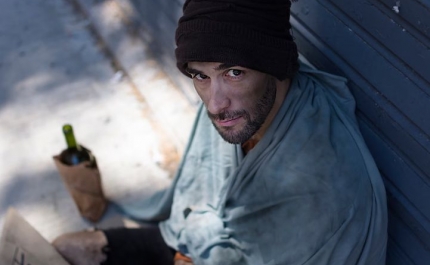 Número de sem-abrigo voltou a aumentar no ano passado e chegou a 14.476