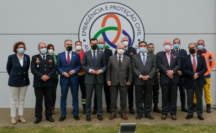 Presidente da Euroregião de Cooperação Transfronteiriça Alentejo-Algarve-Andaluzia visita Comando Regional de Emergência e Proteção Civil do Algarve