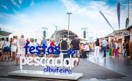 FESTAS DO PESCADOR VOLTAM A REUNIR MILHARES DE PESSOAS EM ALBUFEIRA