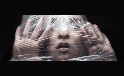 «CH2=CH2» FOTOGRAFIA  DE RÚBEN CAEIRO 