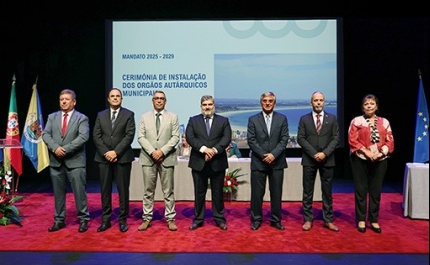 Tomaram posse os novos órgãos autárquicos do município de Lagos